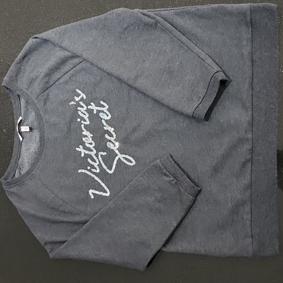 Victoria's Secret Sweatshirt - Picture 1 of 5